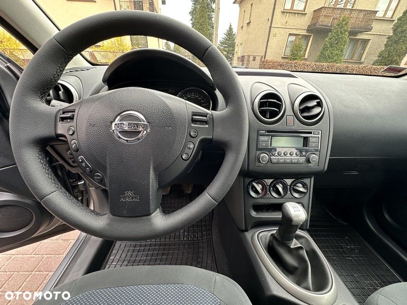 Nissan Qashqai - 14