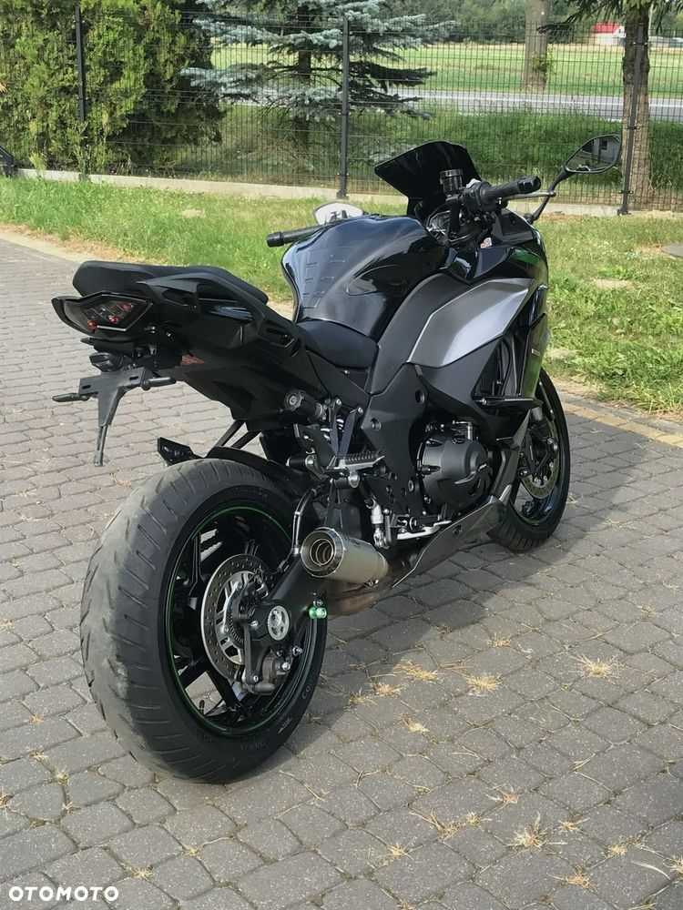 Kawasaki Ninja 1000 SX - 3