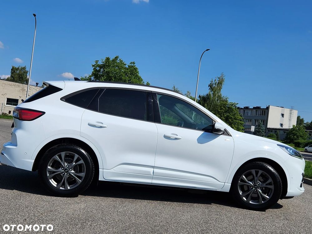 Ford Kuga 2.5P PHEV FWD ST-Line X - 23