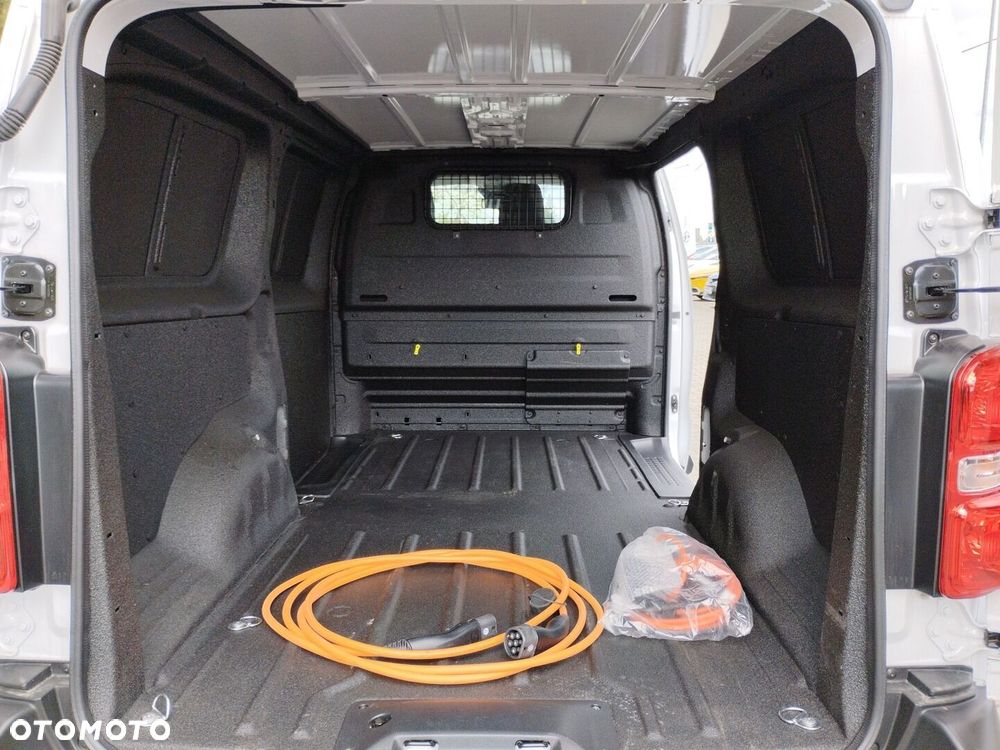 Toyota PROACE - 12