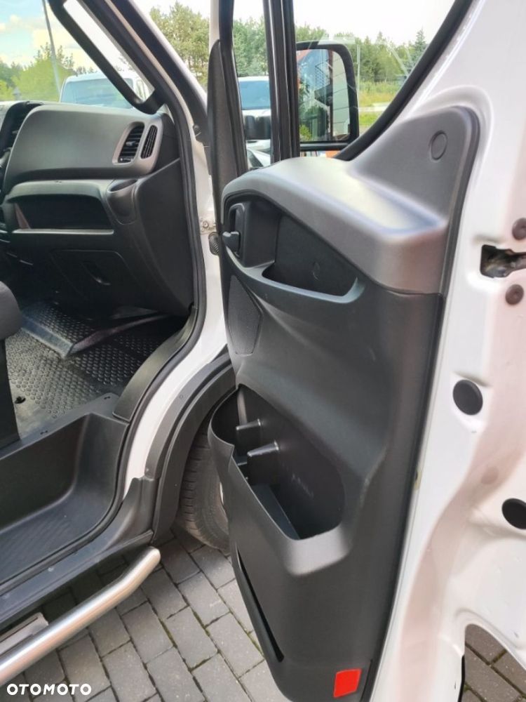 Iveco Daily - 25
