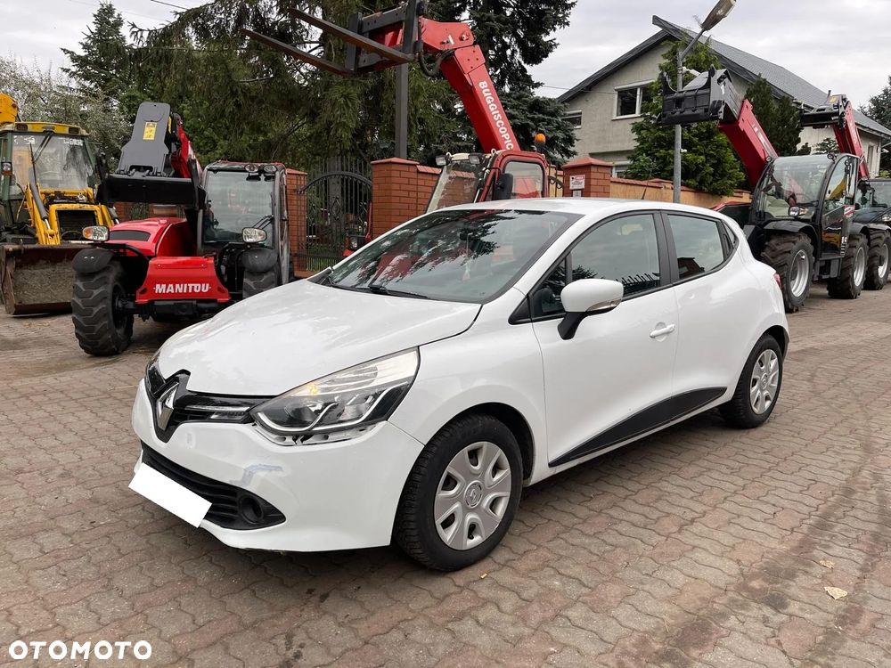 Renault Clio dCi 75 Stop & Start Expression - 24