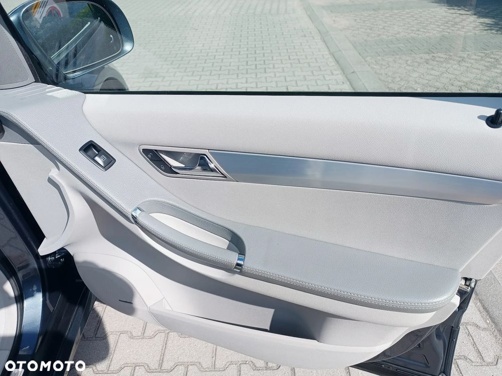 Mercedes-Benz Klasa R 300 CDI L 7G-TRONIC DPF Grand Edition - 15