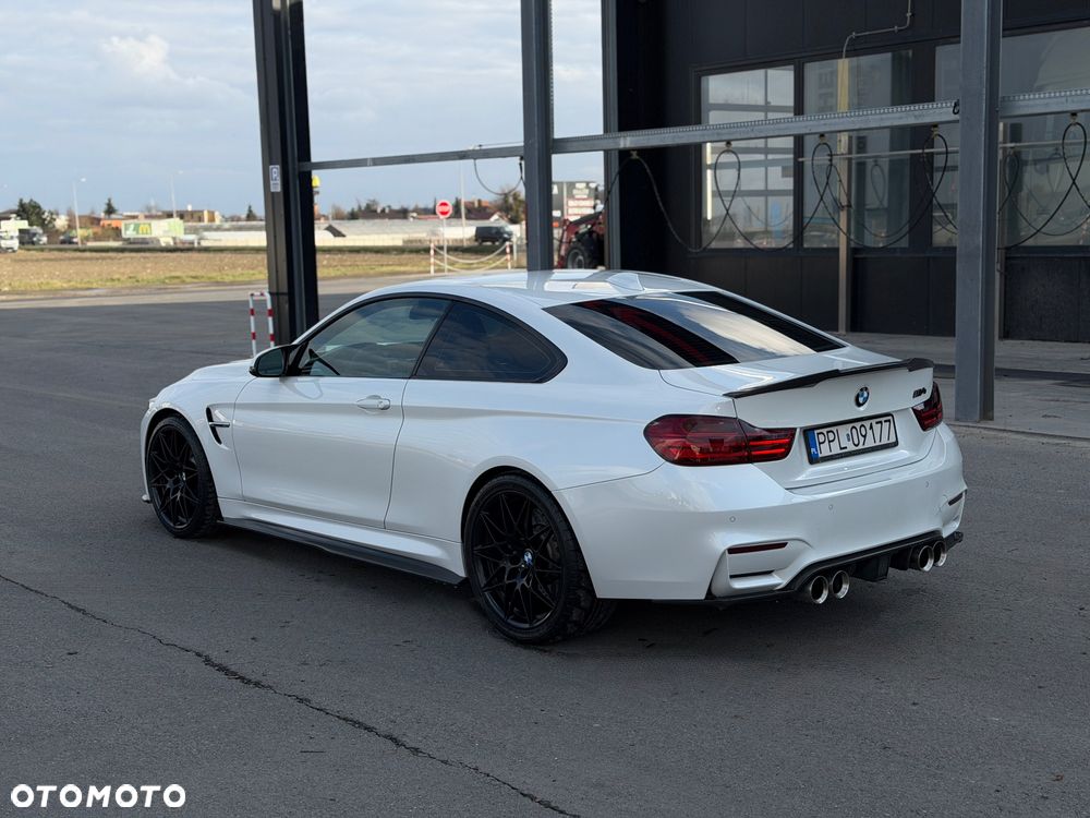 BMW M4 DKG - 2