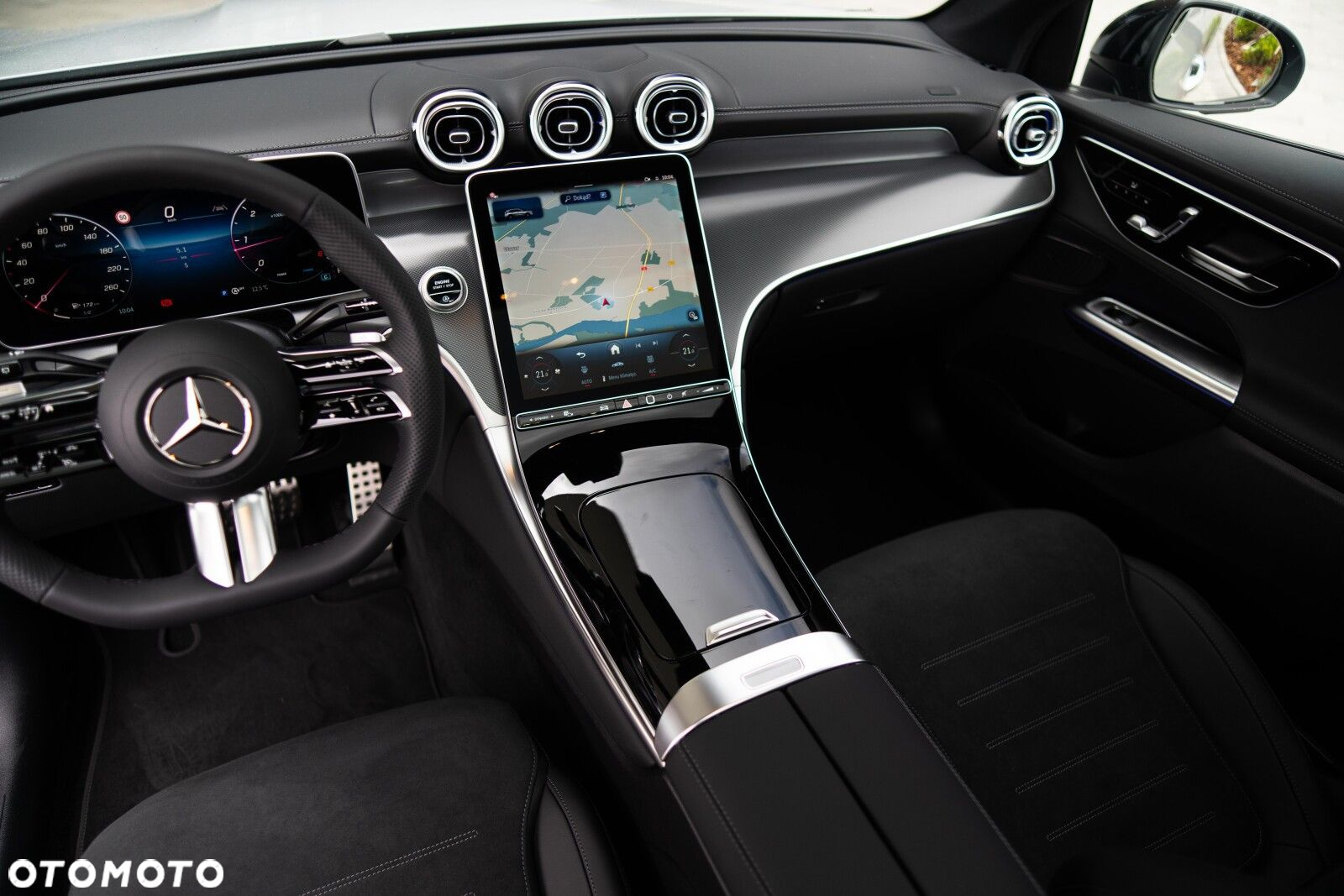 Mercedes-Benz GLC - 15