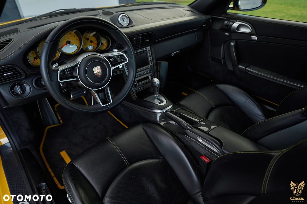 Porsche 911 - 10