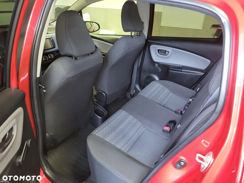 Toyota Yaris 1.33 Active EU6 - 15