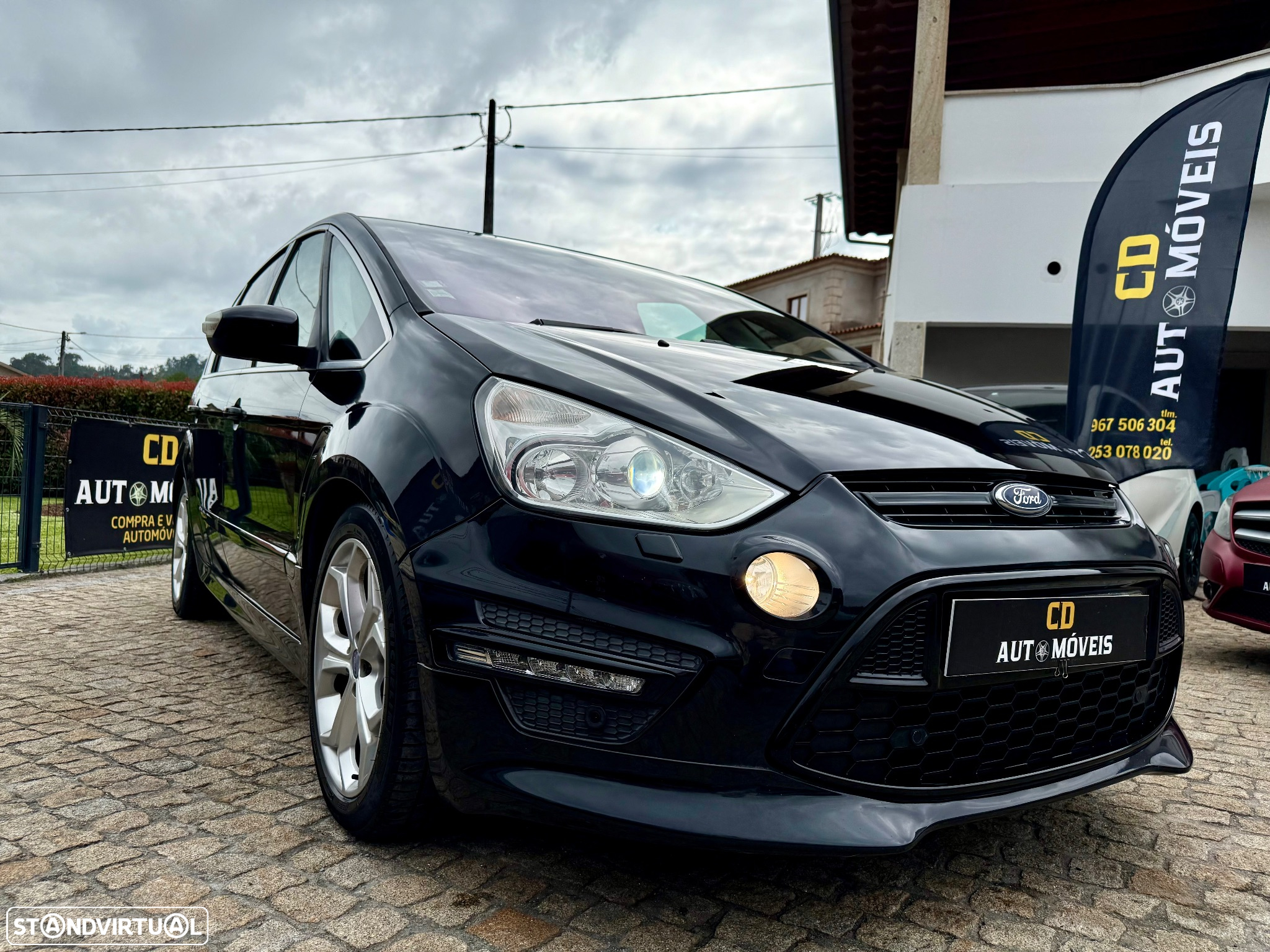Ford S-Max 2.0 TDCi Titanium Busine. 7L Aut. - 27