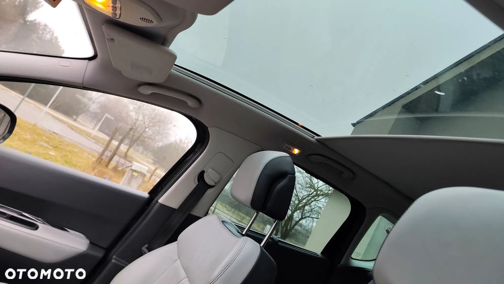 Peugeot 3008 HDi FAP 165 Automatik Allure - 7