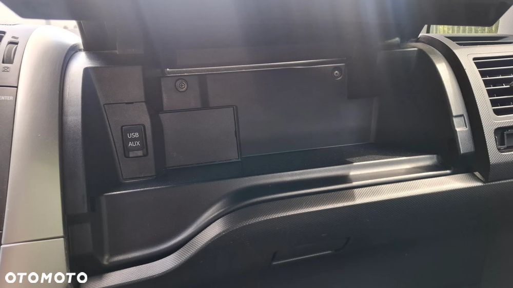 Toyota Auris - 18