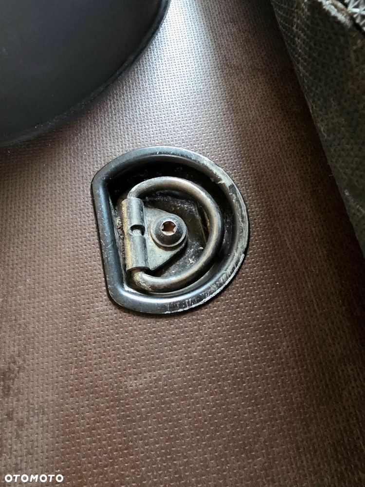 Mercedes-Benz VITO - 18