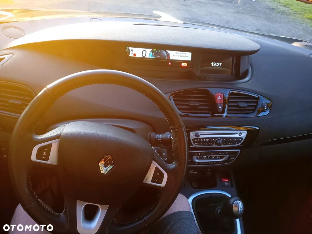 Renault Scenic 1.6dCi Energy Bose Edition - 3
