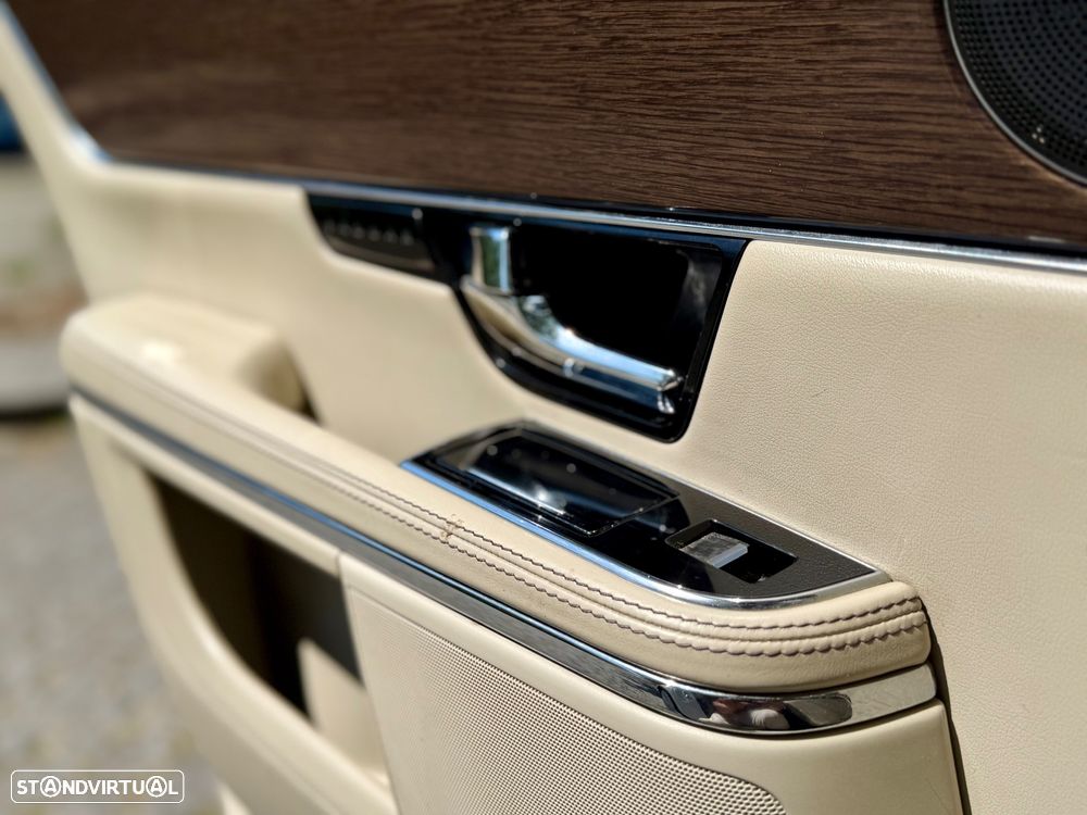 Jaguar XJ 3.0 V6 Versão Longa Autobiography - 24