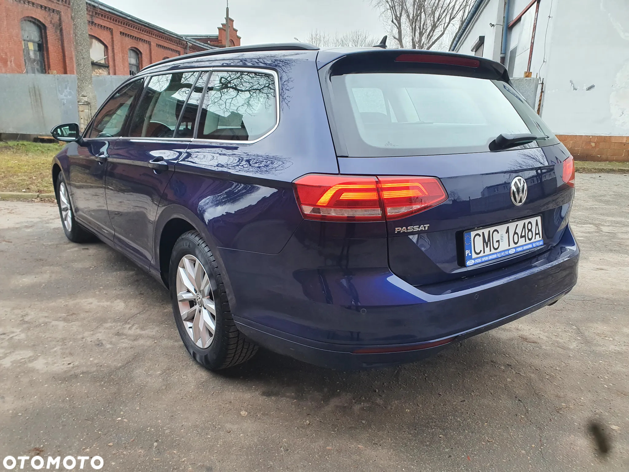 Volkswagen Passat 2.0 TDI BMT Comfortline DSG - 5
