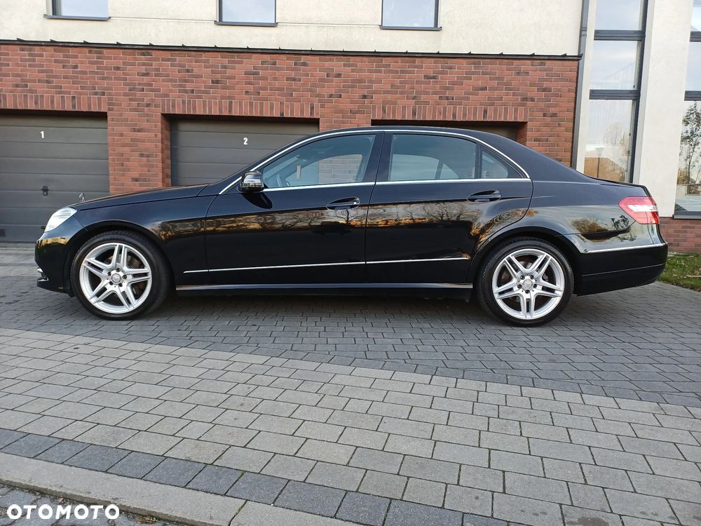 Mercedes-Benz Klasa E 350 4Matic 7G-TRONIC Avantgarde - 2