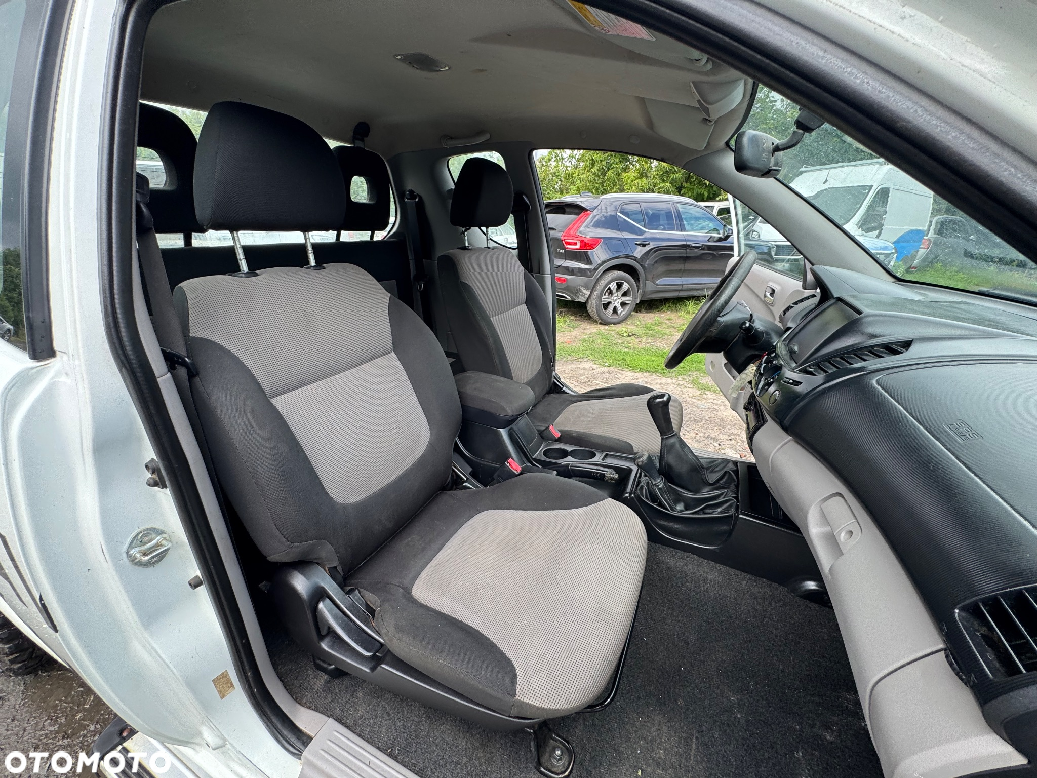Mitsubishi L200 - 7