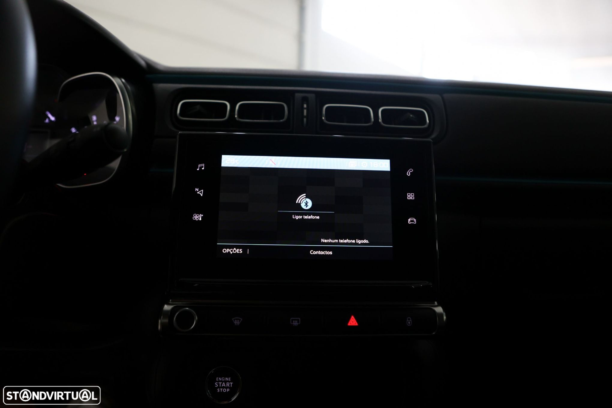 Citroën C3 1.2 PureTech Shine - 29