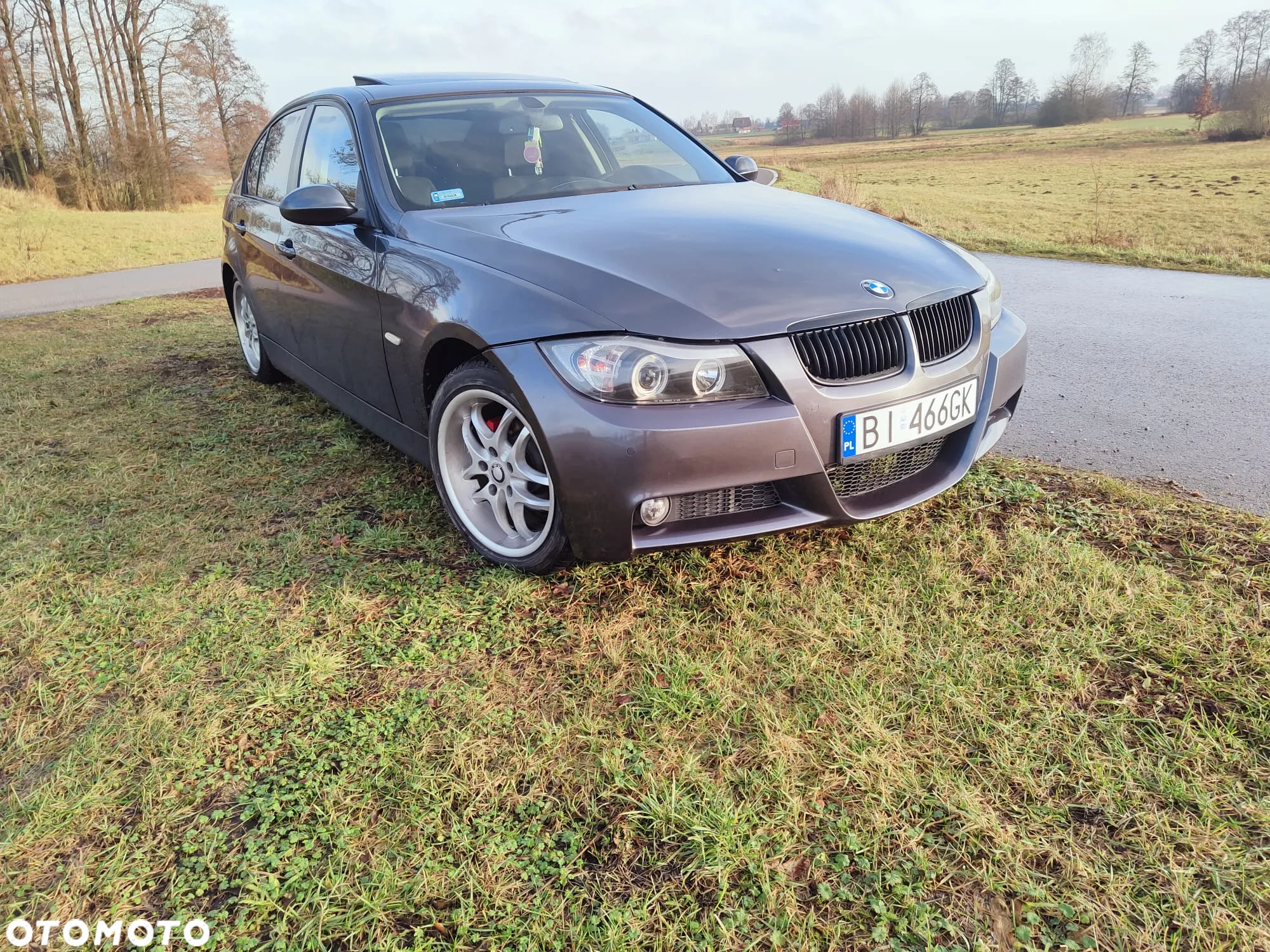 BMW Seria 3 320i - 5