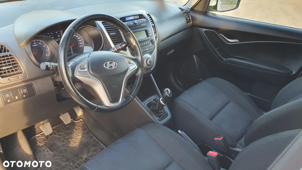 Hyundai ix20 1.4 blue YES Gold - 2