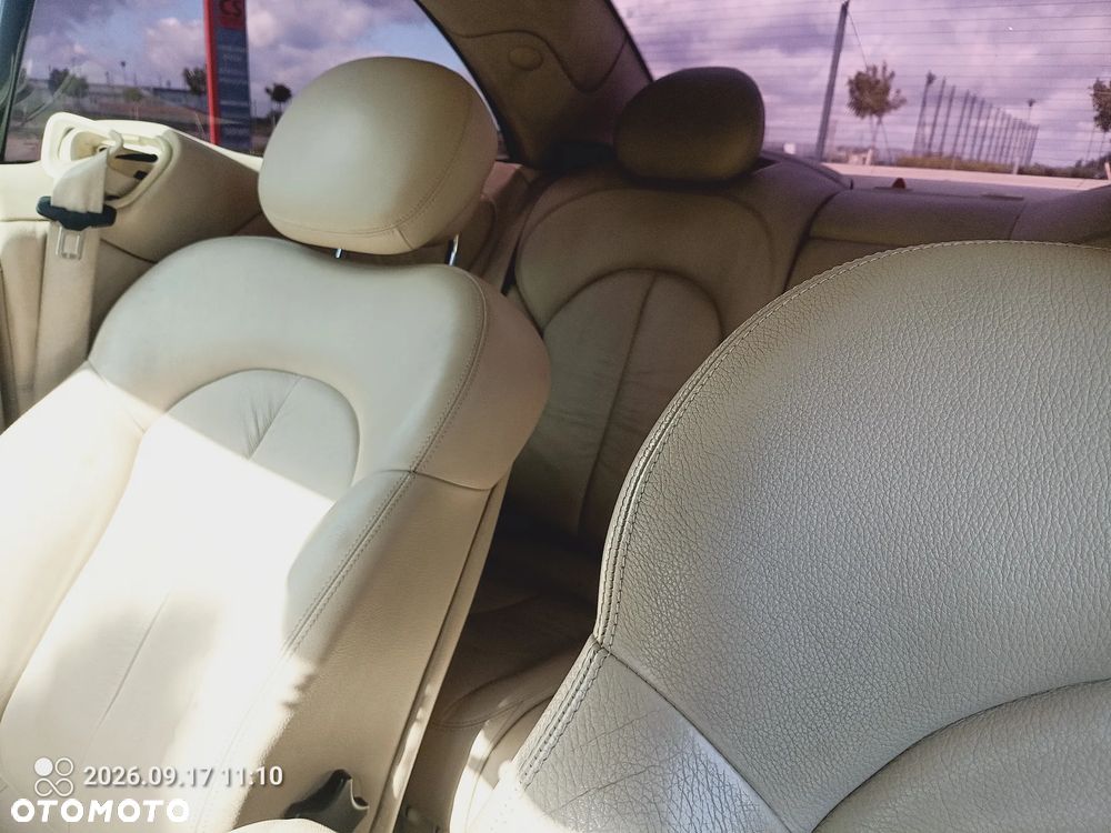 Mercedes-Benz CLK - 10