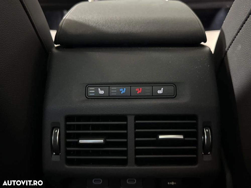 Land Rover Discovery Sport - 23