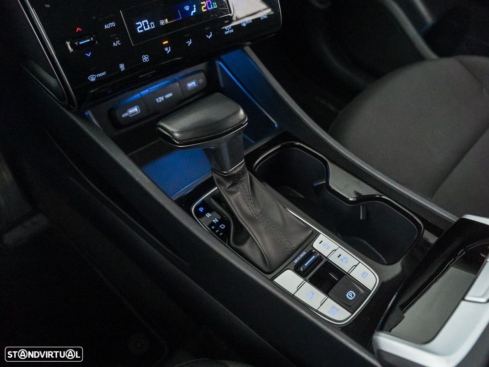 Hyundai Tucson 1.6 CRDi Premium DCT - 23