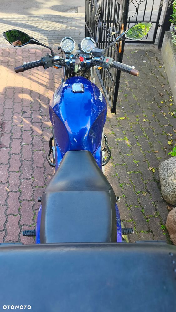 Kawasaki ER - 7