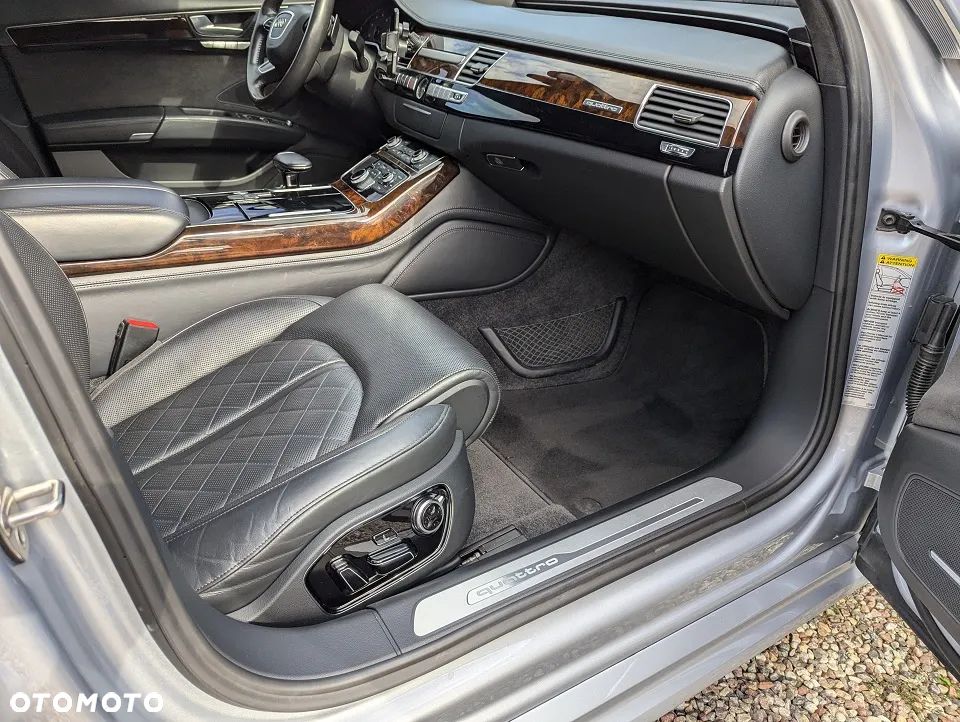 Audi A8 L 60 TFSI quattro tiptronic - 27