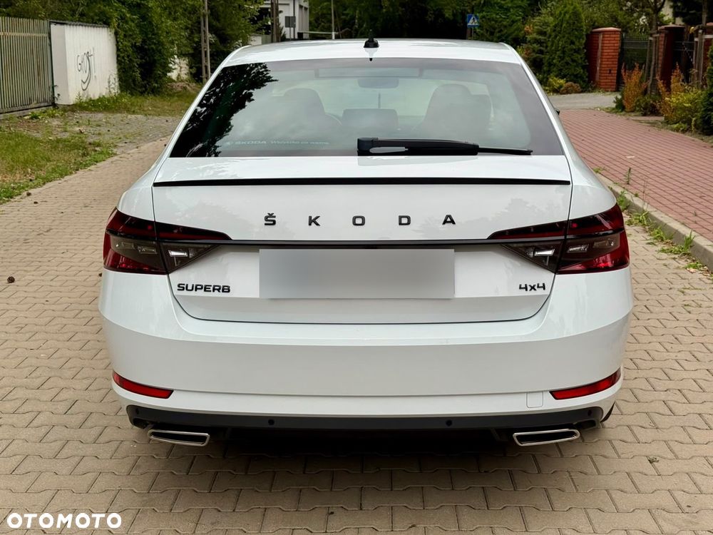 Skoda Superb 2.0 TSI 4x4 Sportline DSG - 10