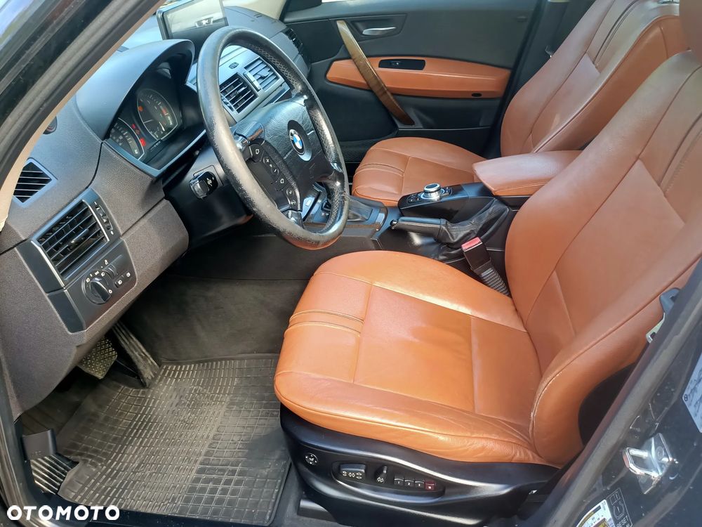 BMW X3 3.0i - 13
