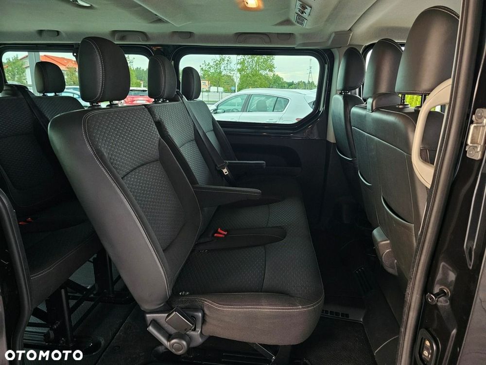 Opel Vivaro - 21