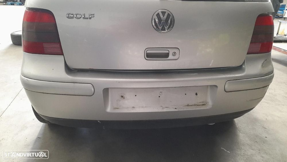 Pára-choques trás VOLKSWAGEN Golf IV (1J1) - 1