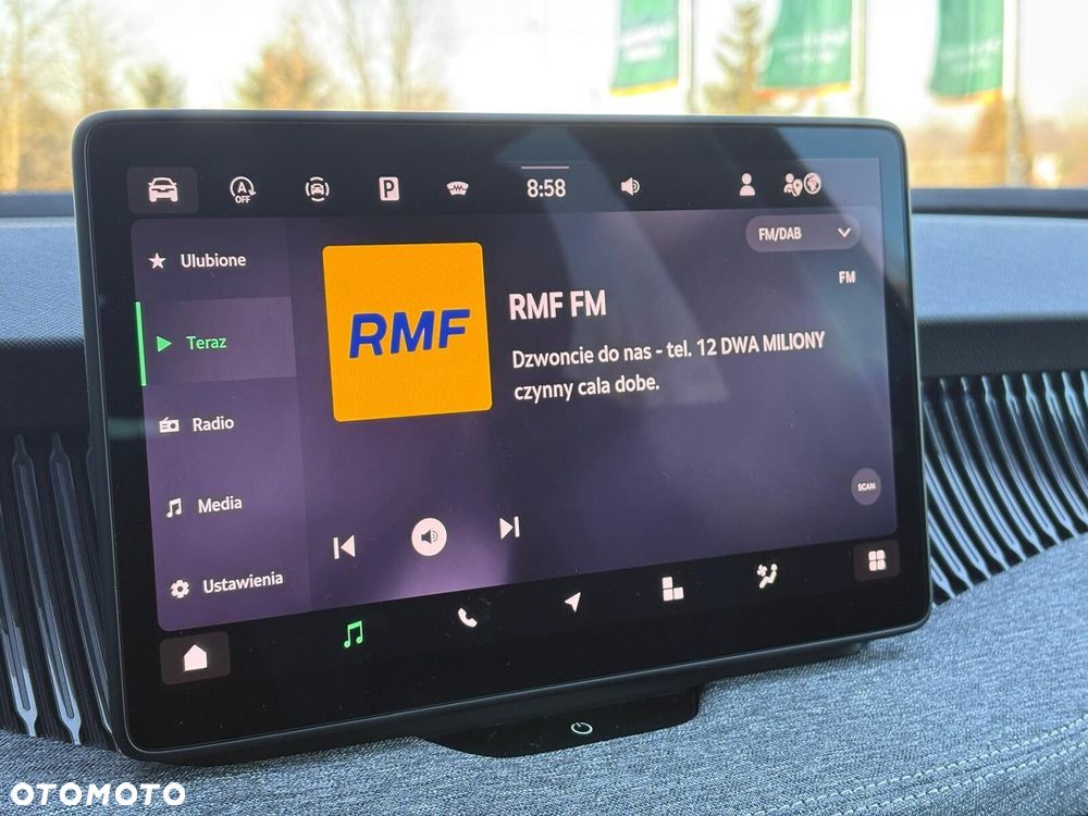 Skoda Superb 2.0 TDI SCR Selection DSG - 17