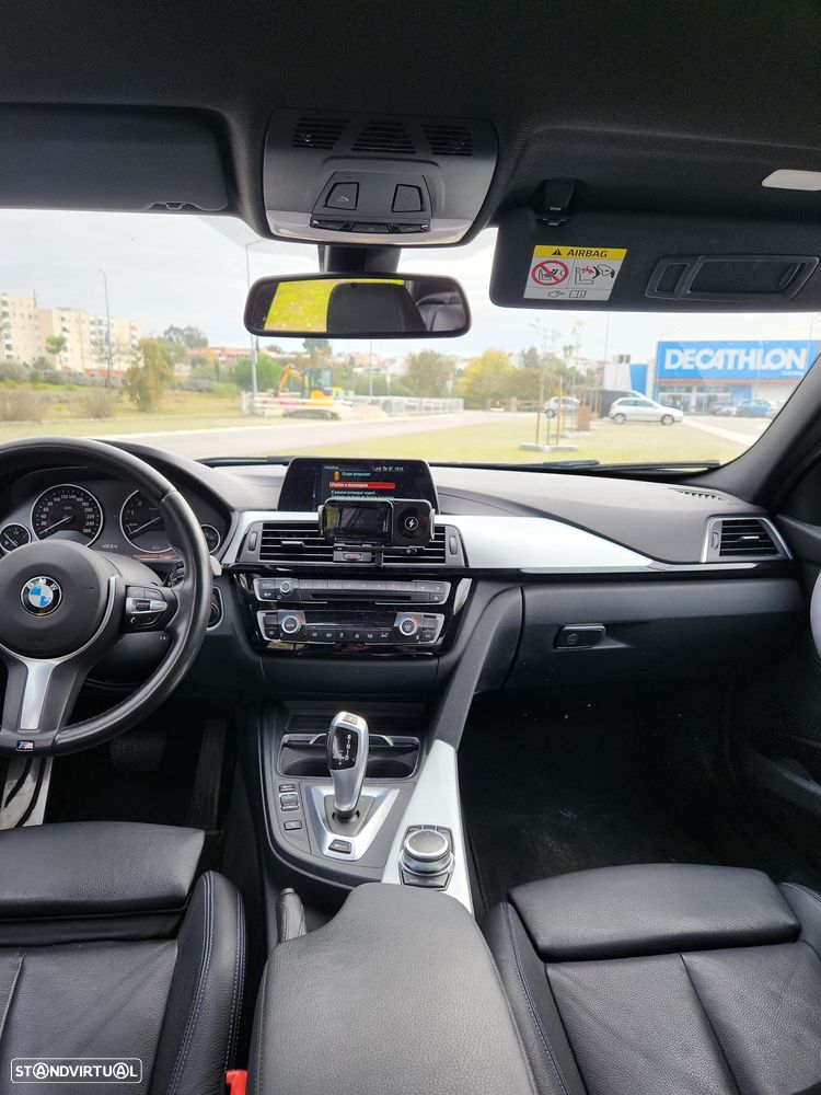 BMW 330 e iPerformance Pack M - 5