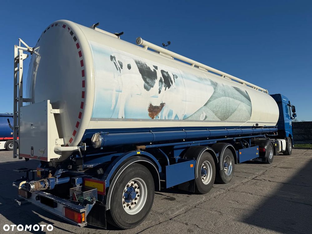 Welgro BPW 3 OSIE 2011 Beczka do paszy Silos Paszowóz - 3