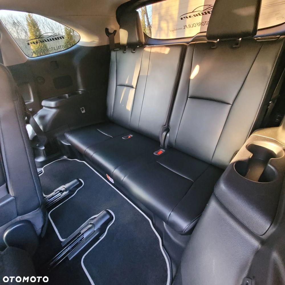 Toyota Highlander 2.5 Hybrid Executive - 18