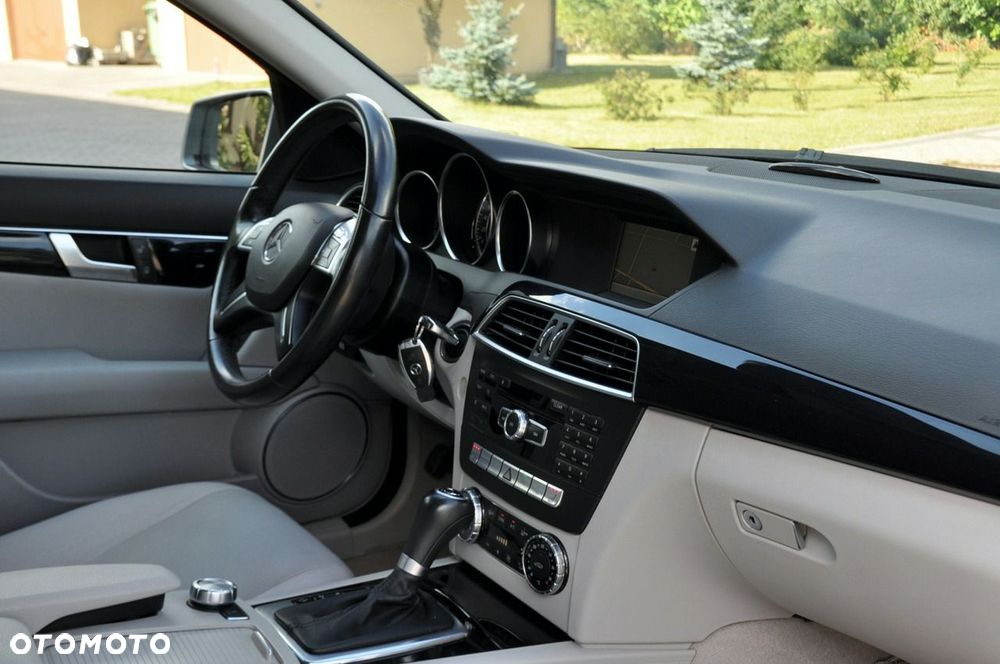Mercedes-Benz Klasa C - 18