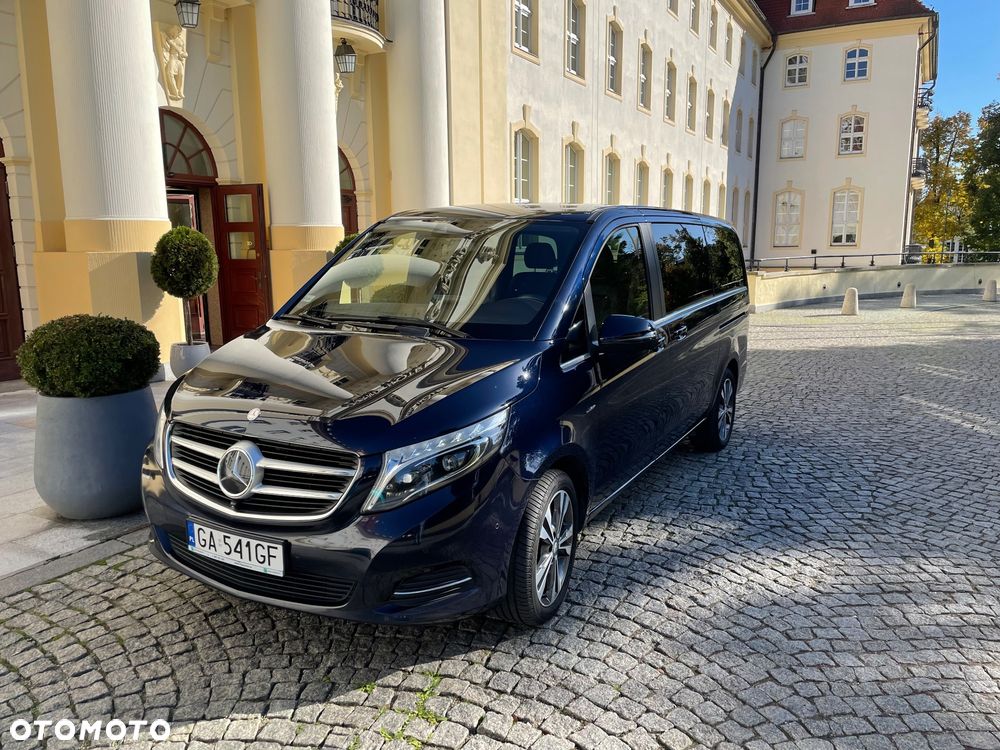 Mercedes-Benz Klasa V 250 d 4-Matic Exclusive 7G-Tronic - 5