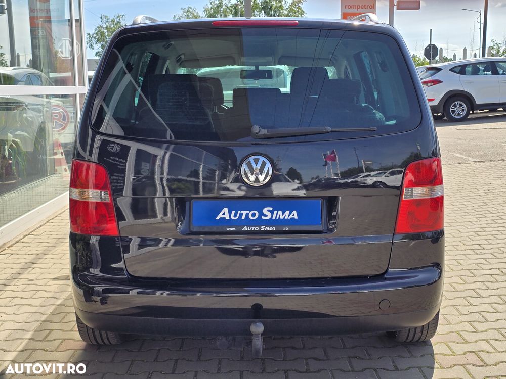 Volkswagen Touran 2.0 TDI DPF DSG Comfortline - 7