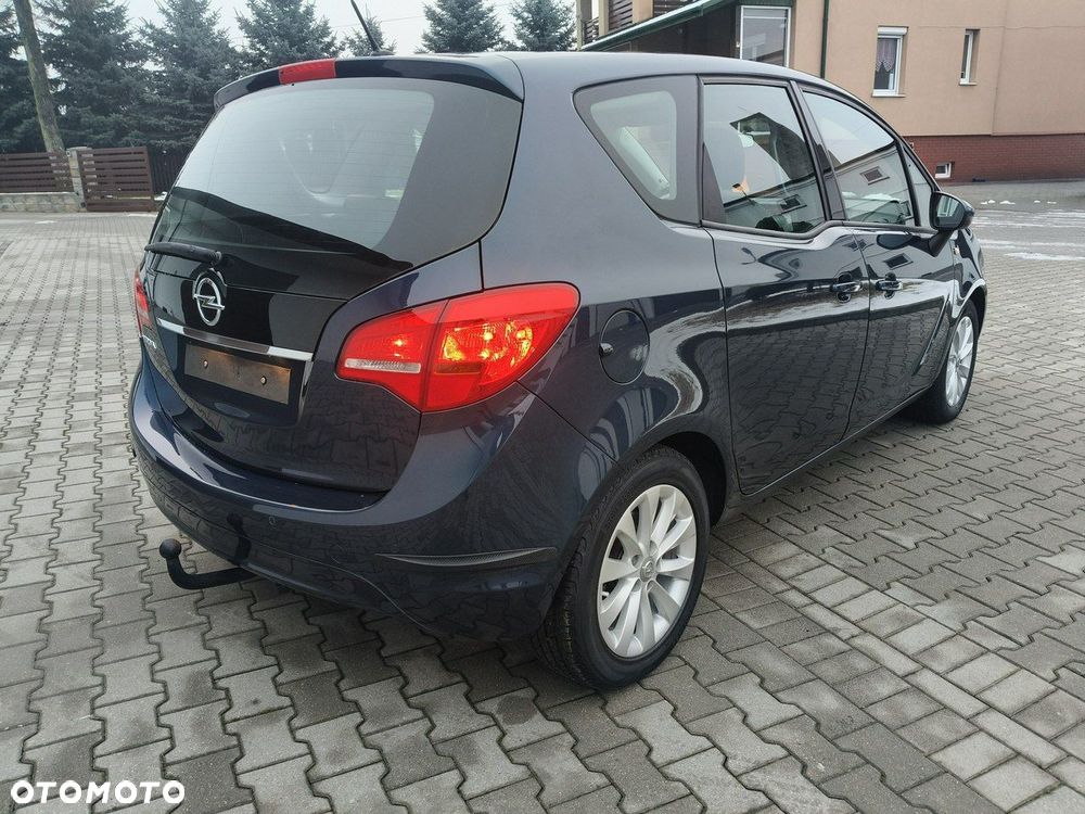 Opel Meriva - 8