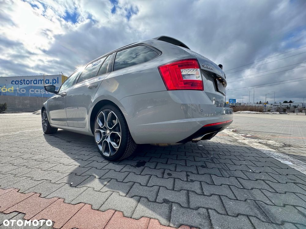 Skoda Octavia 2.0 TDI (Green tec) DSG RS - 7