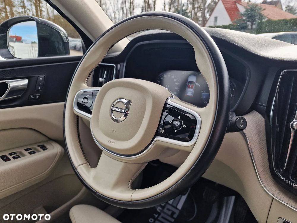 Volvo XC 60 D4 Inscription - 34