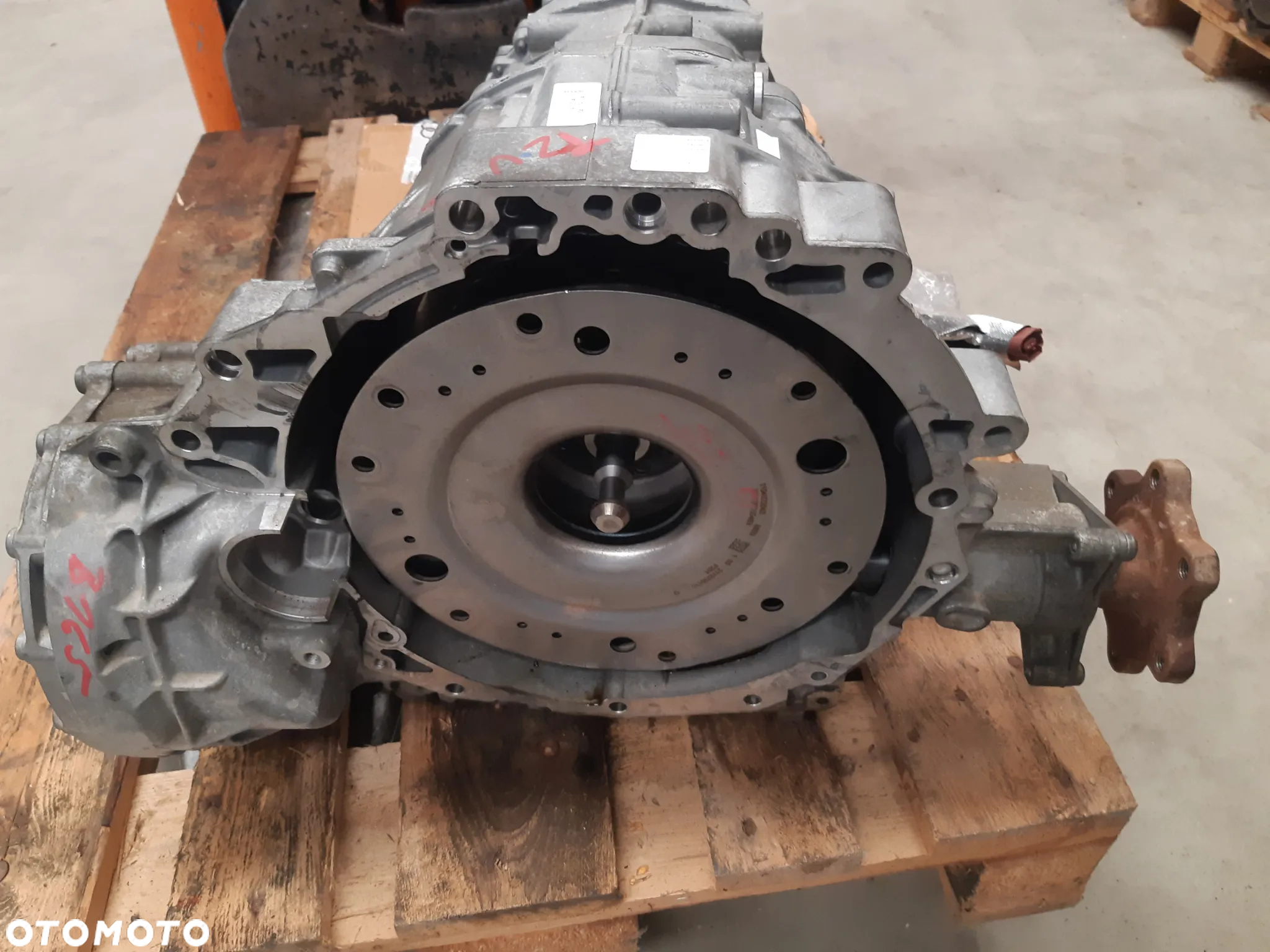 SKRZYNIA BIEGOW AUTOMAT 8HP95A AUDI S8 D5 4N TZU - 2