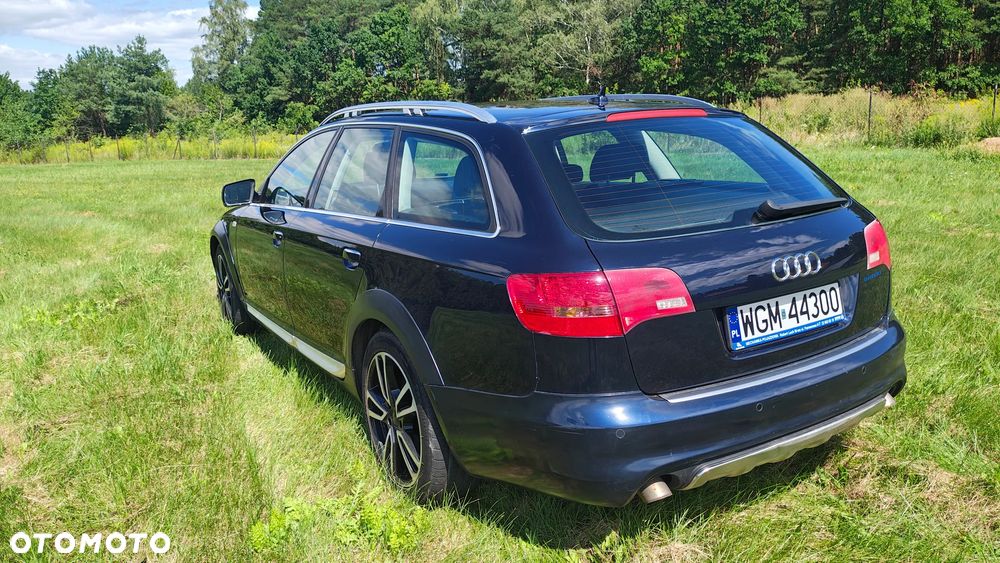 Audi A6 Allroad - 11