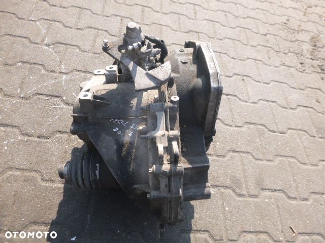 MANUALNA SKRZYNIA BIEGÓW SAAB II 9-3 F40 1.9 TiD - 20