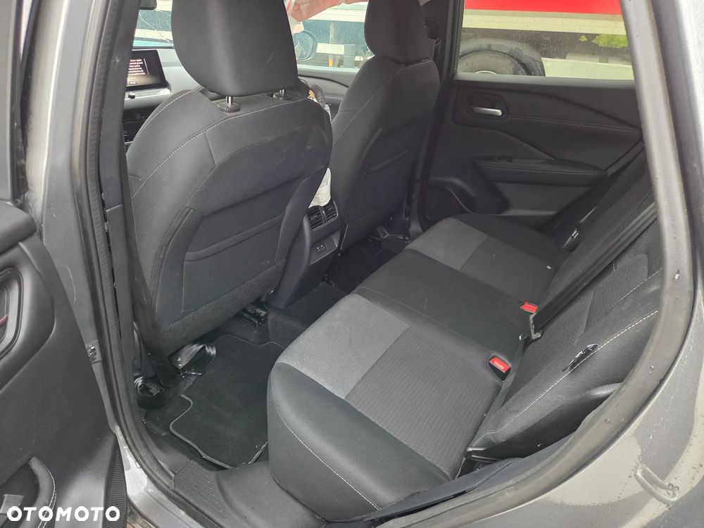 Nissan Qashqai 1.3 DIG-T Acenta - 19