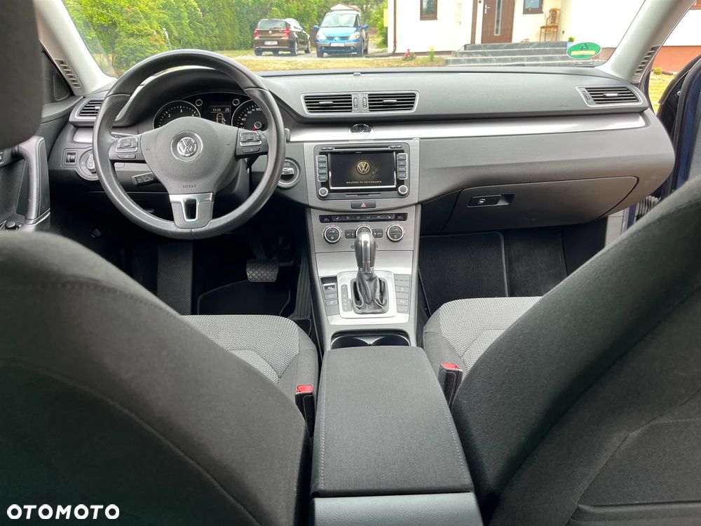 Volkswagen Passat 2.0 TDI DSG BlueMotion Technology Highline - 35