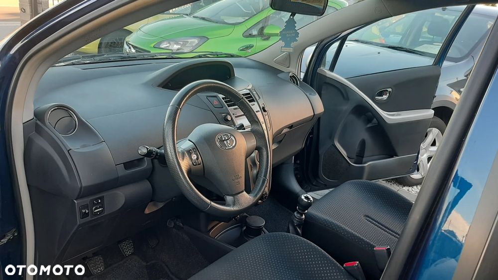 Toyota Yaris 1.33 VVT-i Cool - 10