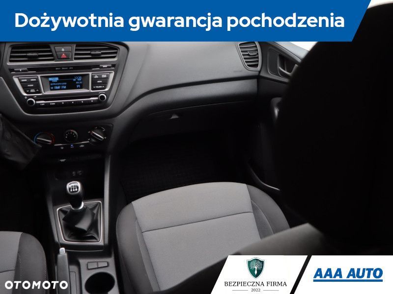 Hyundai i20 - 9