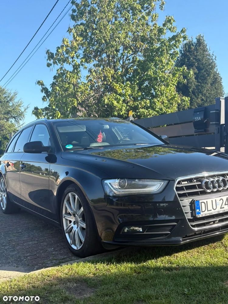Audi A4 Avant 2.0 TDI DPF S line Sportpaket - 2